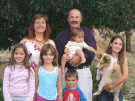 Photo of Sharon and family