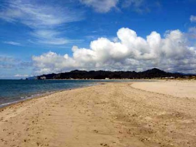 Whangamata beach